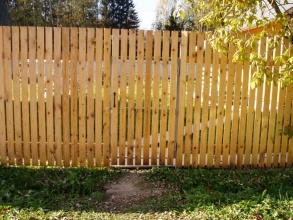 Деревянный забор из штакетника 6 соток