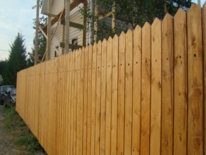 Деревянный забор сплошной 150 метров