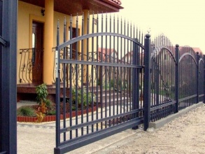 Откатные кованые ворота - пример 2