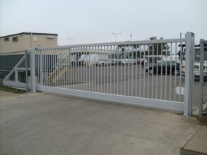 Ворота откатные решетчатые - пример 3