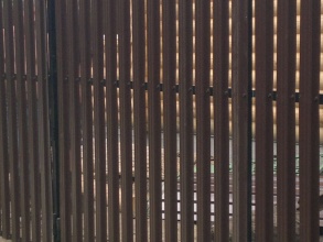 Забор из евроштакетника с бетонированием столбов 15 метров