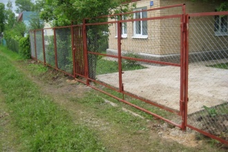 Забор из сетки рабицы в натяг секционный 40 метров